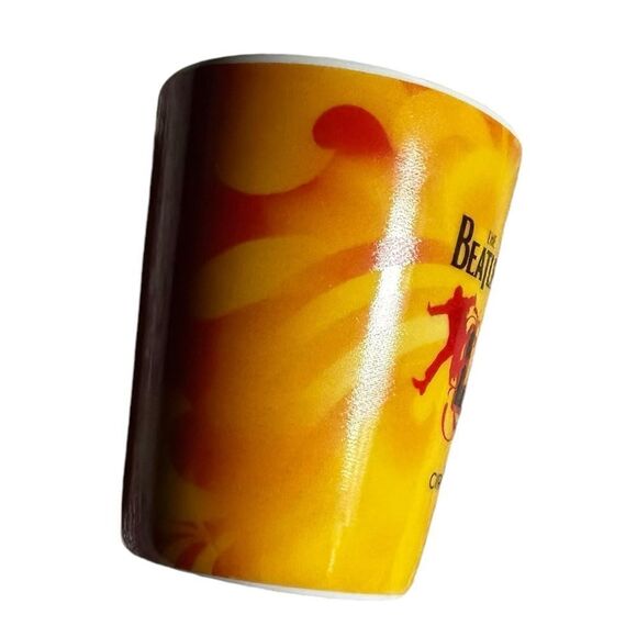 The Beatles Cirque de Soleil Love Commemorative Souvenir Shot Glass - Picture 5 of 11